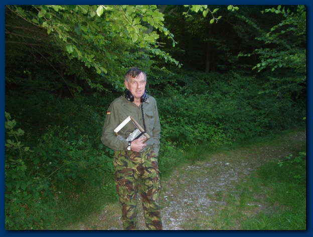 600x449 pixels (153K)